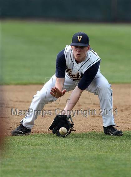 Thumbnail 1 in Carey vs. Victor (NYSPHSAA Class AA Semifinal) photogallery.