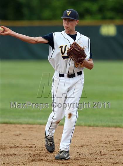 Thumbnail 1 in Carey vs. Victor (NYSPHSAA Class AA Semifinal) photogallery.
