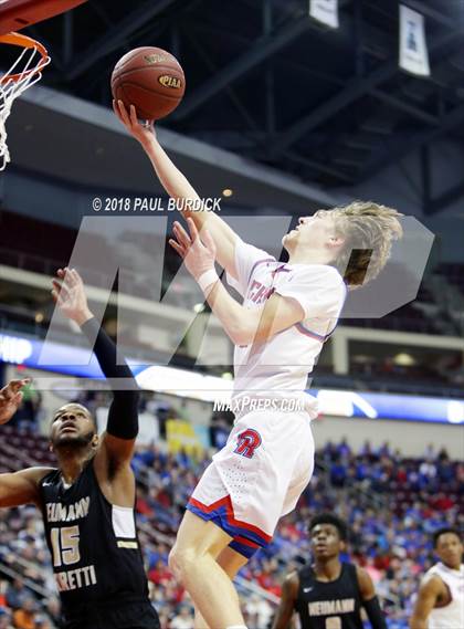 Thumbnail 1 in Neumann-Goretti vs Richland (PIAA AAA Championship) photogallery.