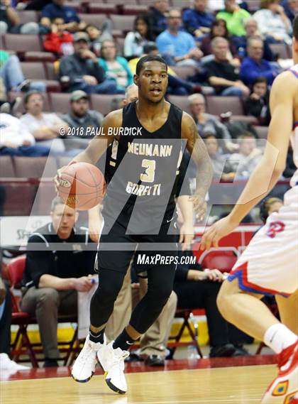 Thumbnail 3 in Neumann-Goretti vs Richland (PIAA AAA Championship) photogallery.