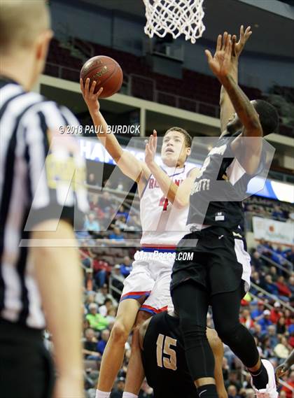 Thumbnail 2 in Neumann-Goretti vs Richland (PIAA AAA Championship) photogallery.