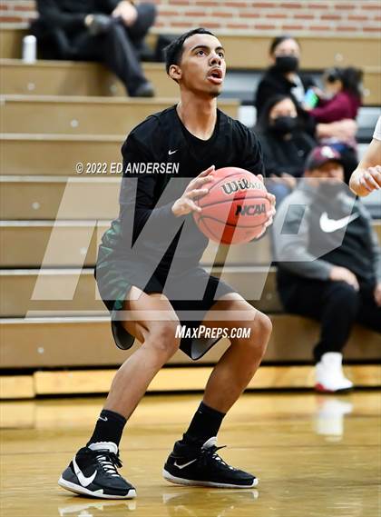 Thumbnail 3 in Pyramid Lake vs Hug (Rail City Classic) photogallery.