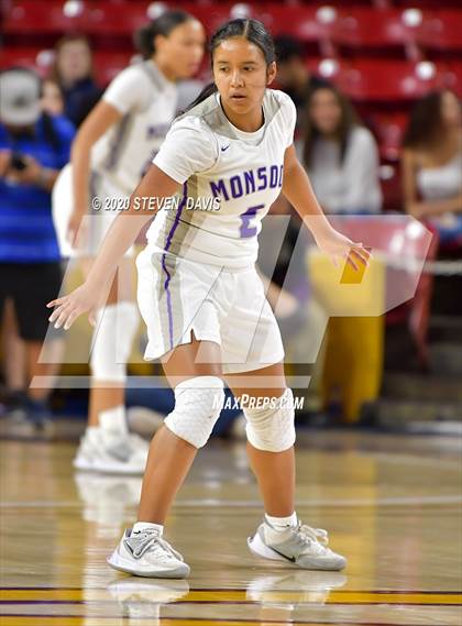 Thumbnail 2 in Valley Vista vs. Hamilton (AIA 6A Final) photogallery.