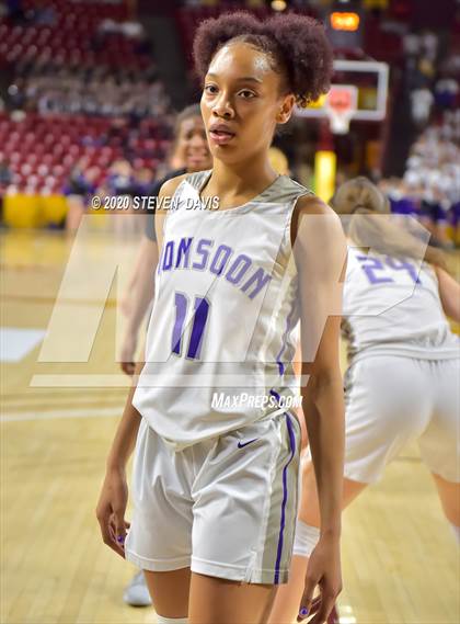 Thumbnail 1 in Valley Vista vs. Hamilton (AIA 6A Final) photogallery.