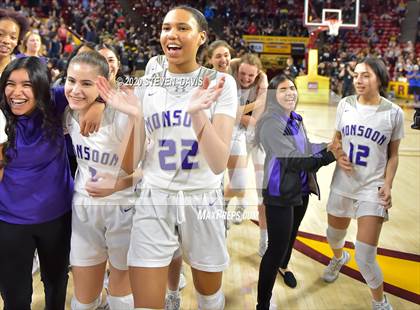 Thumbnail 2 in Valley Vista vs. Hamilton (AIA 6A Final) photogallery.