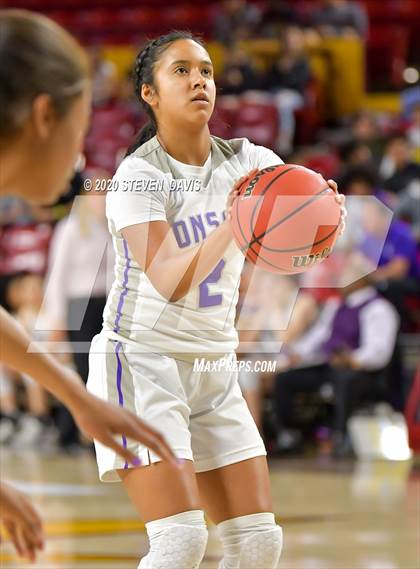 Thumbnail 2 in Valley Vista vs. Hamilton (AIA 6A Final) photogallery.