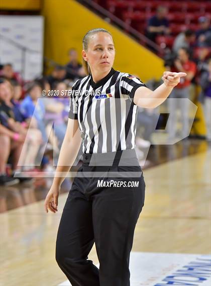 Thumbnail 1 in Valley Vista vs. Hamilton (AIA 6A Final) photogallery.