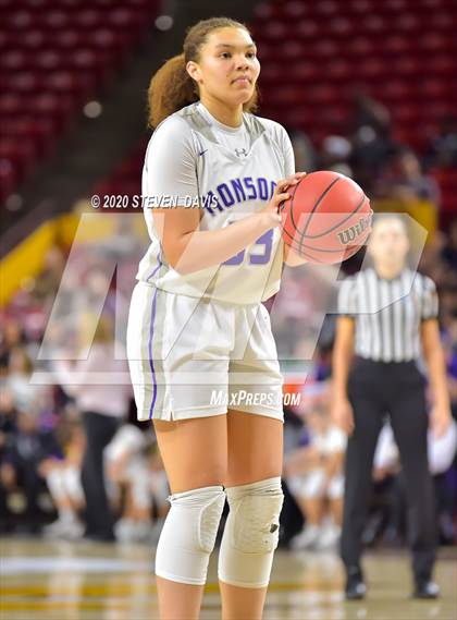 Thumbnail 3 in Valley Vista vs. Hamilton (AIA 6A Final) photogallery.