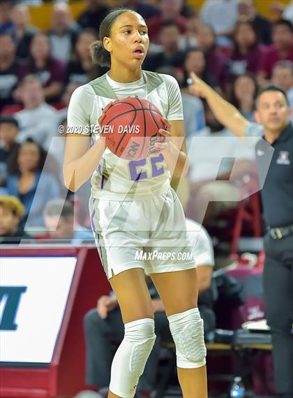 Thumbnail 1 in Valley Vista vs. Hamilton (AIA 6A Final) photogallery.