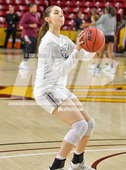 Thumbnail 2 in Valley Vista vs. Hamilton (AIA 6A Final) photogallery.