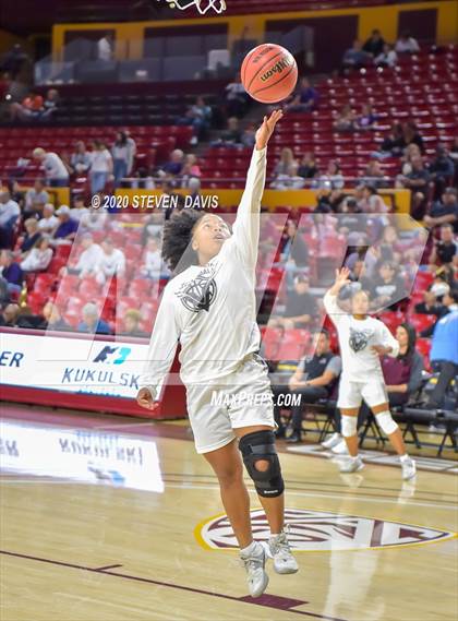 Thumbnail 3 in Valley Vista vs. Hamilton (AIA 6A Final) photogallery.