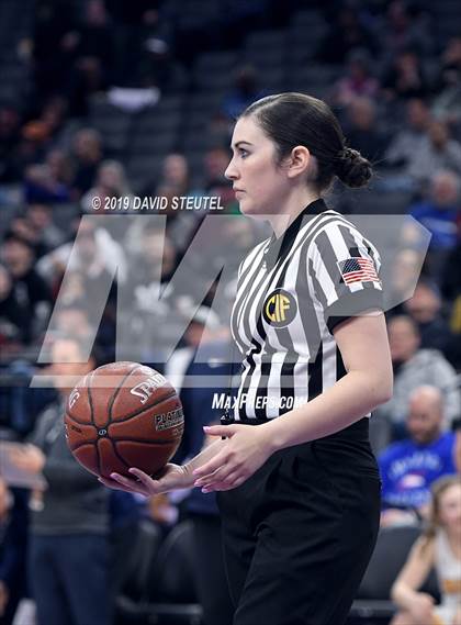 Thumbnail 3 in Rolling Hills Prep vs. Menlo School (CIF State D2 Final) photogallery.