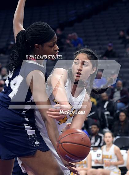 Thumbnail 1 in Rolling Hills Prep vs. Menlo School (CIF State D2 Final) photogallery.