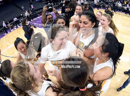 Thumbnail 3 in Rolling Hills Prep vs. Menlo School (CIF State D2 Final) photogallery.