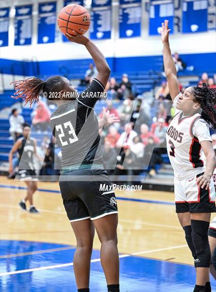 Thumbnail 2 in Langham Creek vs. Spring photogallery.