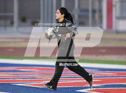 Thumbnail 3 in Williams Field vs Mountain View (AIA 6A Round 1) photogallery.