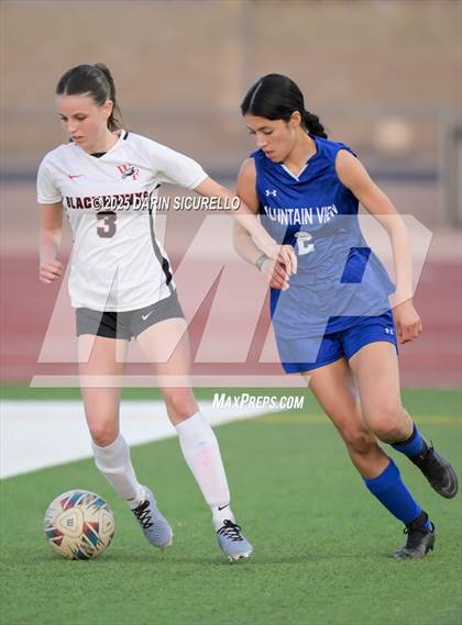 Thumbnail 3 in Williams Field vs Mountain View (AIA 6A Round 1) photogallery.