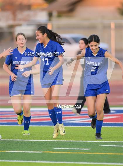 Thumbnail 2 in Williams Field vs Mountain View (AIA 6A Round 1) photogallery.