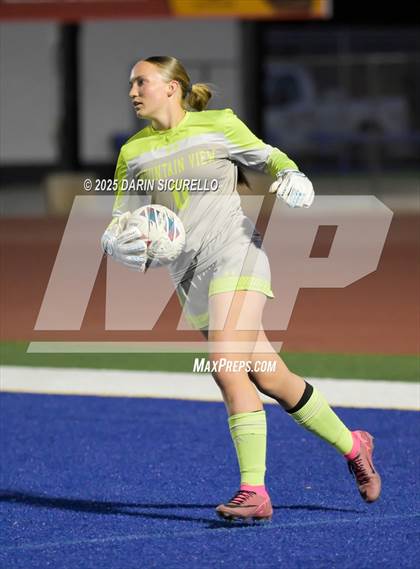 Thumbnail 3 in Williams Field vs Mountain View (AIA 6A Round 1) photogallery.