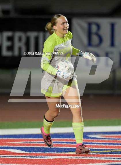 Thumbnail 2 in Williams Field vs Mountain View (AIA 6A Round 1) photogallery.