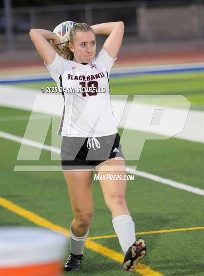 Thumbnail 2 in Williams Field vs Mountain View (AIA 6A Round 1) photogallery.