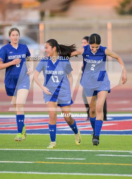 Thumbnail 2 in Williams Field vs Mountain View (AIA 6A Round 1) photogallery.