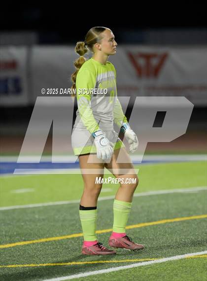 Thumbnail 1 in Williams Field vs Mountain View (AIA 6A Round 1) photogallery.