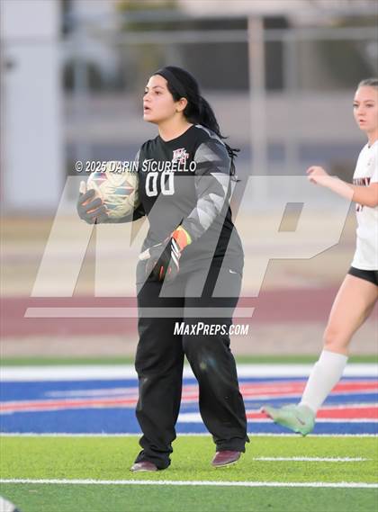 Thumbnail 3 in Williams Field vs Mountain View (AIA 6A Round 1) photogallery.