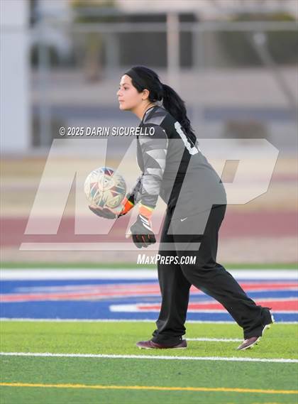 Thumbnail 3 in Williams Field vs Mountain View (AIA 6A Round 1) photogallery.