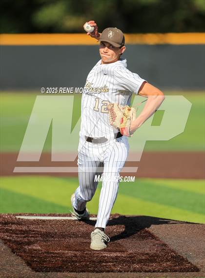 Thumbnail 1 in Sierra Canyon vs St Francis photogallery.