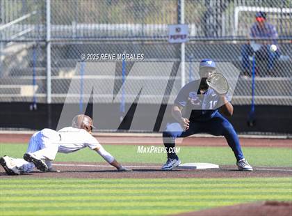 Thumbnail 1 in Sierra Canyon vs St Francis photogallery.