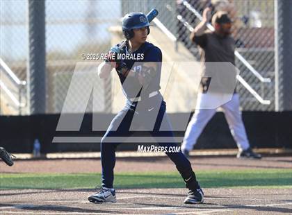 Thumbnail 1 in Sierra Canyon vs St Francis photogallery.