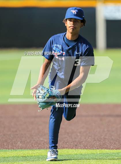 Thumbnail 3 in Sierra Canyon vs St Francis photogallery.