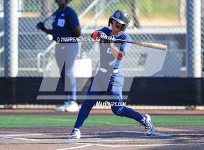 Thumbnail 2 in Sierra Canyon vs St Francis photogallery.