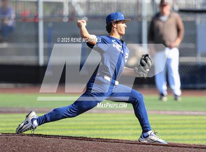 Thumbnail 2 in Sierra Canyon vs St Francis photogallery.