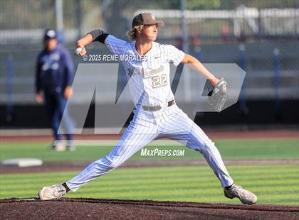 Thumbnail 2 in Sierra Canyon vs St Francis photogallery.