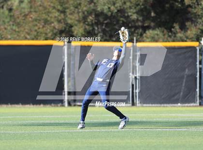Thumbnail 2 in Sierra Canyon vs St Francis photogallery.