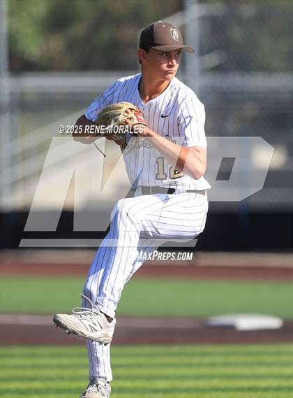 Thumbnail 1 in Sierra Canyon vs St Francis photogallery.