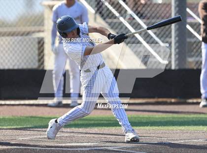Thumbnail 3 in Sierra Canyon vs St Francis photogallery.