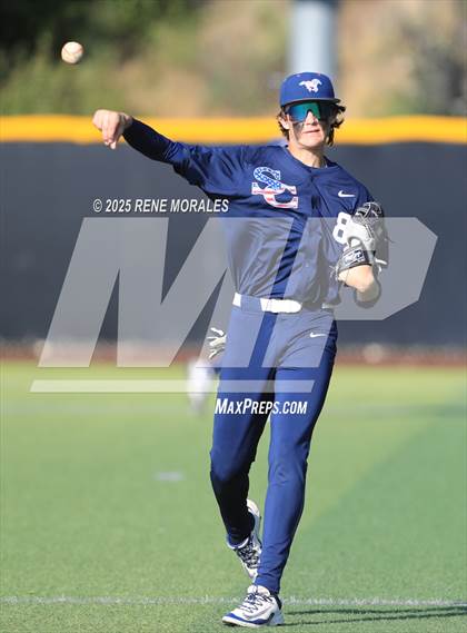 Thumbnail 2 in Sierra Canyon vs St Francis photogallery.