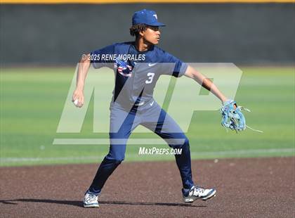 Thumbnail 3 in Sierra Canyon vs St Francis photogallery.