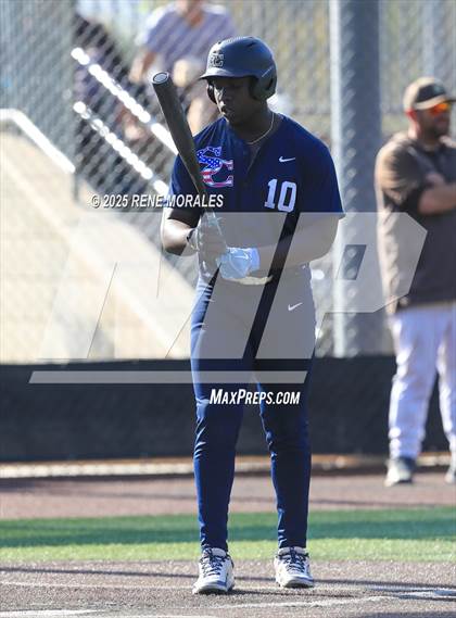 Thumbnail 2 in Sierra Canyon vs St Francis photogallery.