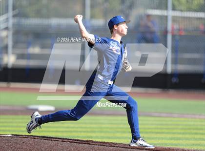 Thumbnail 3 in Sierra Canyon vs St Francis photogallery.