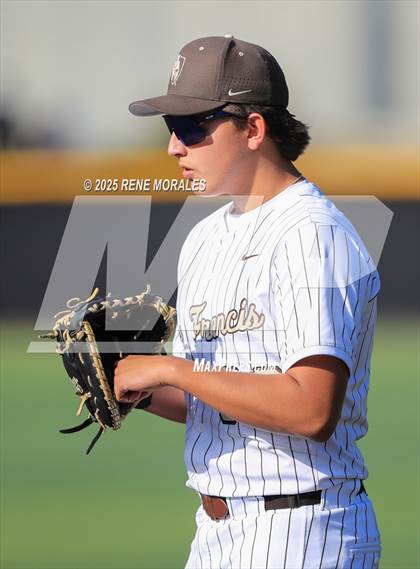 Thumbnail 2 in Sierra Canyon vs St Francis photogallery.