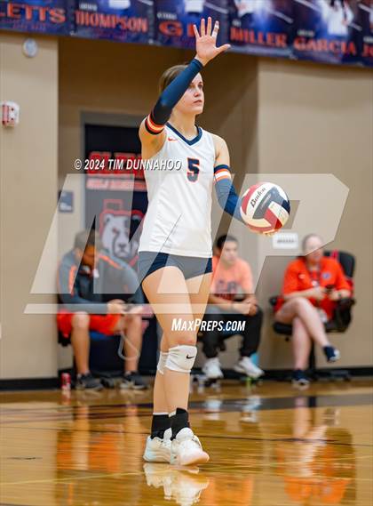Thumbnail 1 in Leander @ Glenn photogallery.