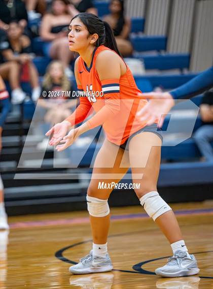 Thumbnail 1 in Leander @ Glenn photogallery.