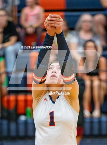 Thumbnail 2 in Leander @ Glenn photogallery.