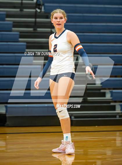 Thumbnail 3 in Leander @ Glenn photogallery.