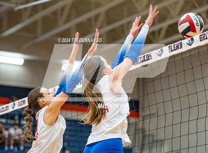 Thumbnail 3 in Leander @ Glenn photogallery.