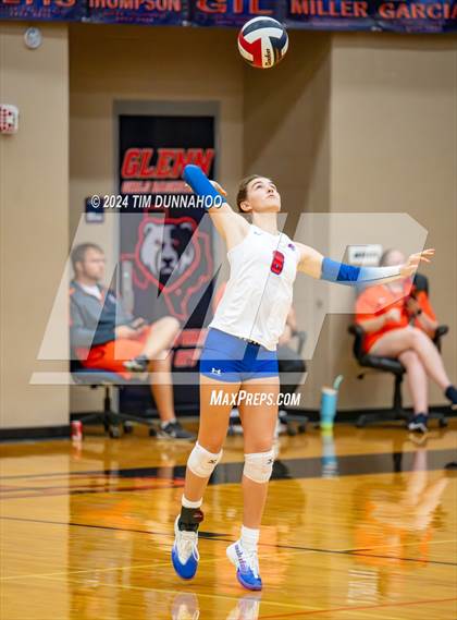 Thumbnail 3 in Leander @ Glenn photogallery.
